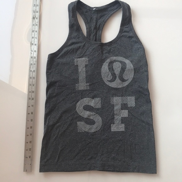 Lululemon top - Picture 1 of 7